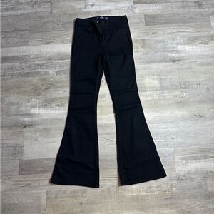 Hollister High Rise Flare Jeans 5/27